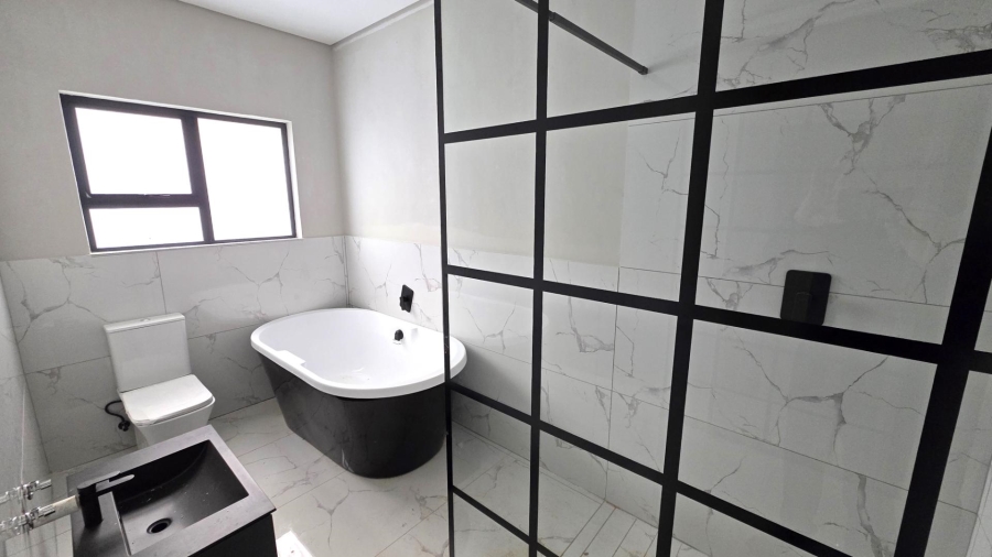 4 Bedroom Property for Sale in Melodie North West